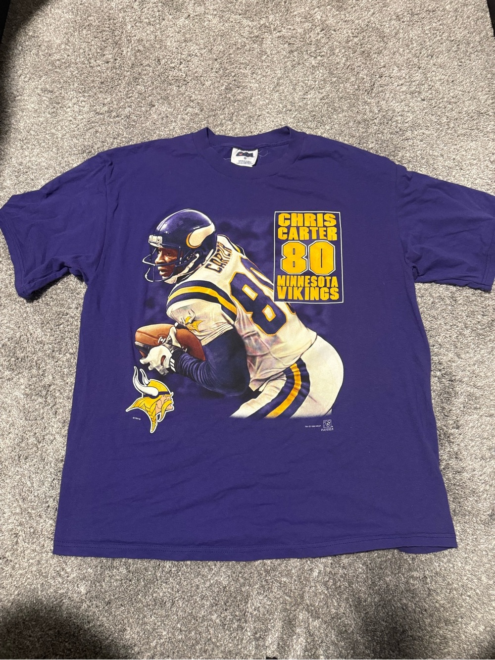 Vintage Minnesota Vikings Chris Carter #80 Purple Graphic Tee Mens XL